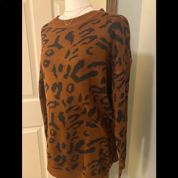 Sweaters - LEOPARD LONG SWEATER